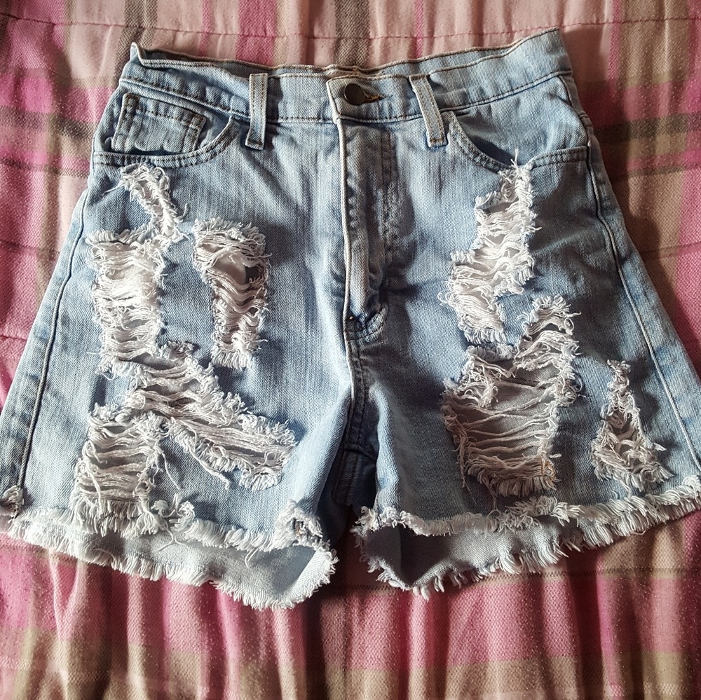 GoJane Light Wash High Waisted Denim Shorts